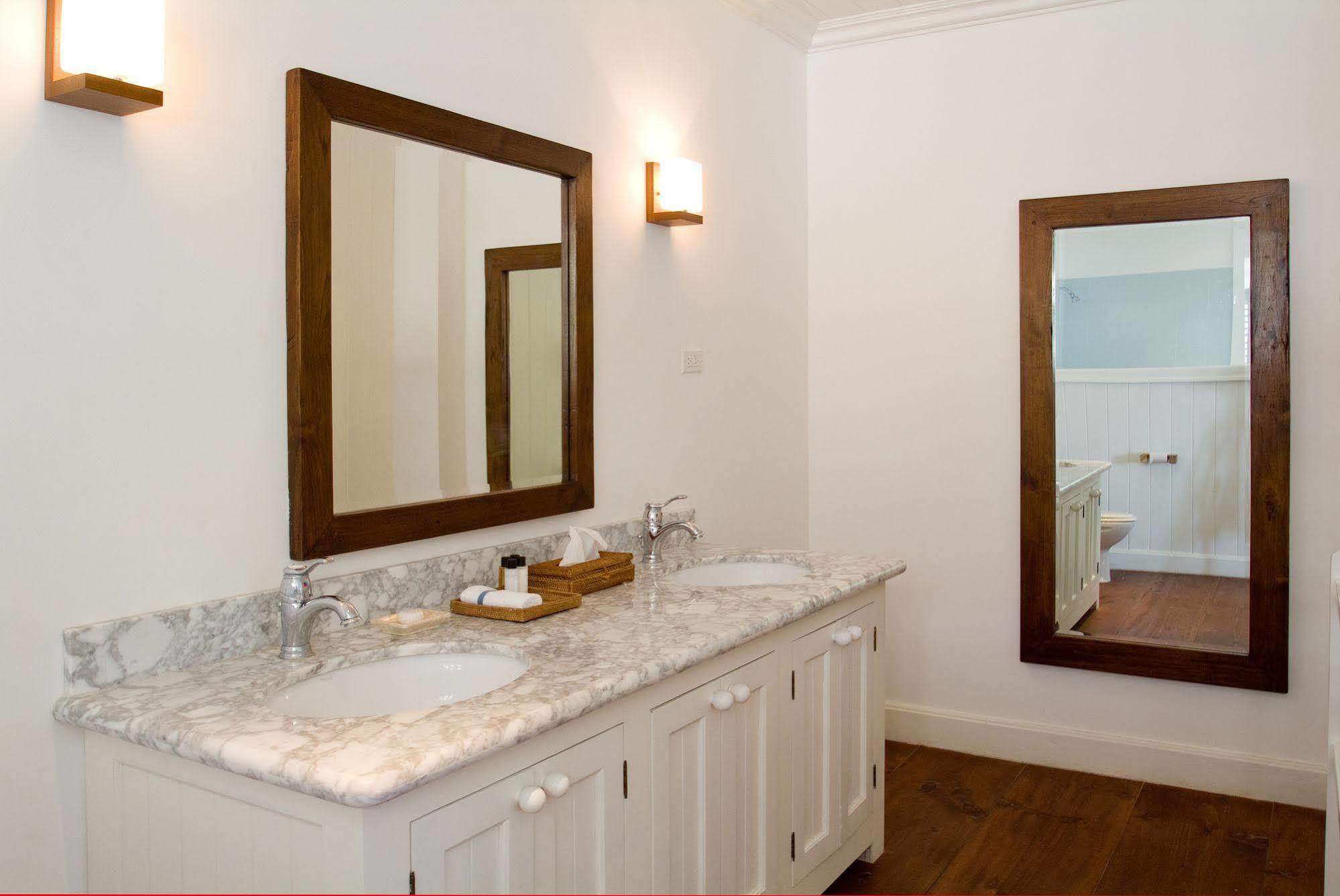 The Atlantis Historic Inn Saint Joseph Екстер'єр фото